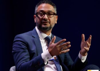 Google Cloud COO’su deSouza: “Yapay Zekâ Devlerini Kazanmak Şart Değil”
